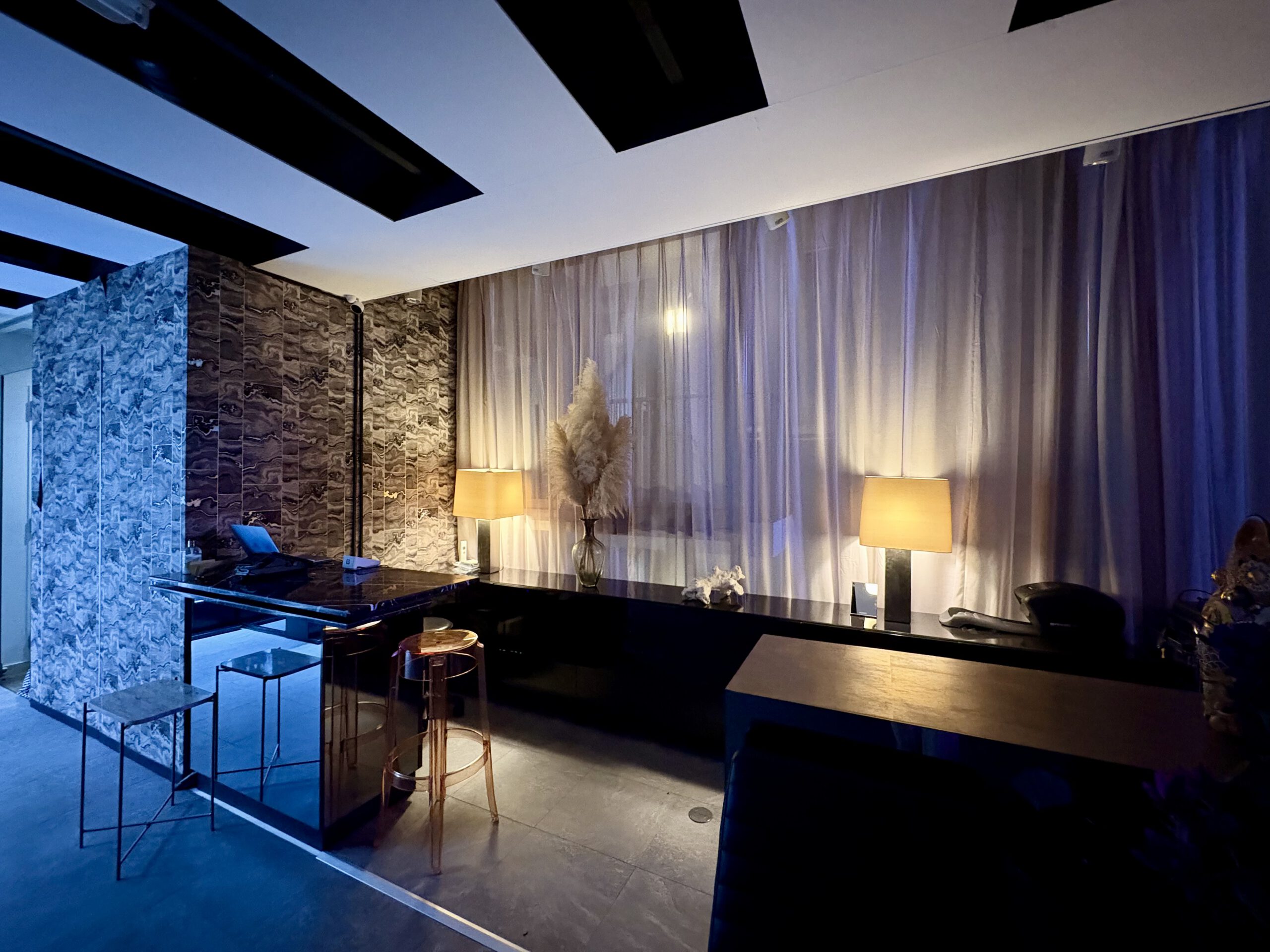 Gold Salon Tokyo Appointment Request
